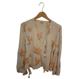Old Navy white floral wrap around blouse